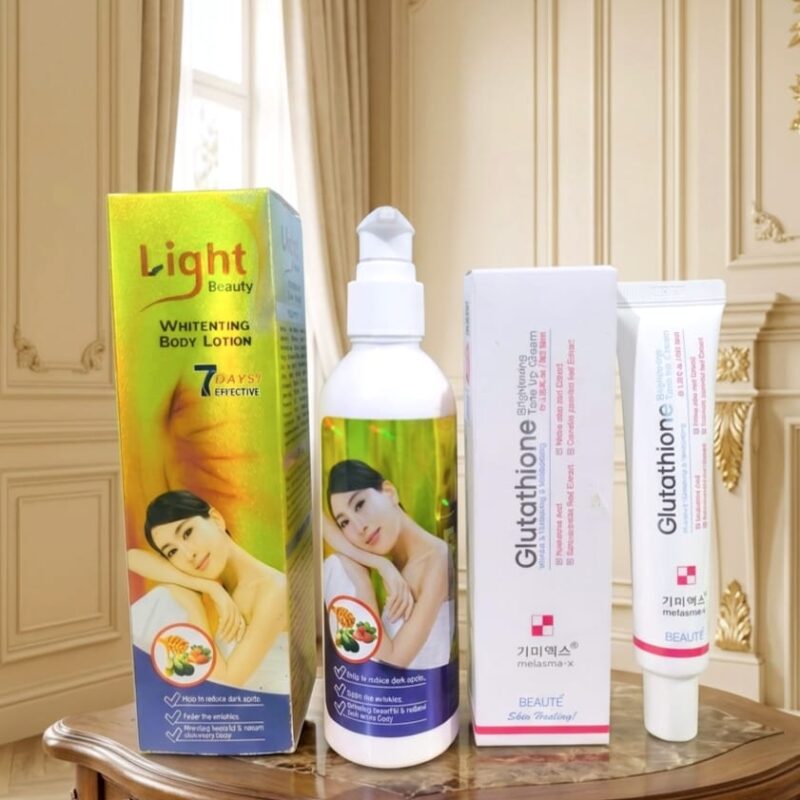 কম্বো প্যাক কুরিয়ান গ্লুটাথিয়ন ব্রাইটেনিং টোন আপ ক্রিম & লাইট বিউটি ক্রিম